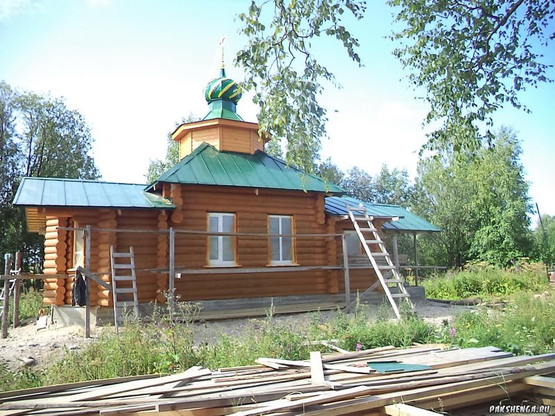 Конец июля - начало августа 2014 г. Работы по строительству и обустройству церкви
